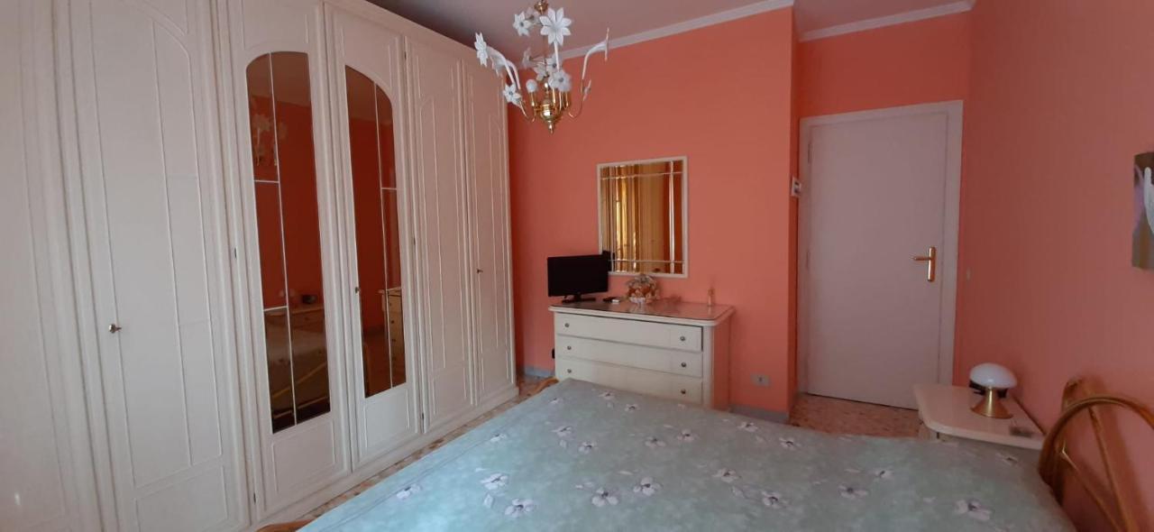 Appartamento Casa Giustino Roma Esterno foto